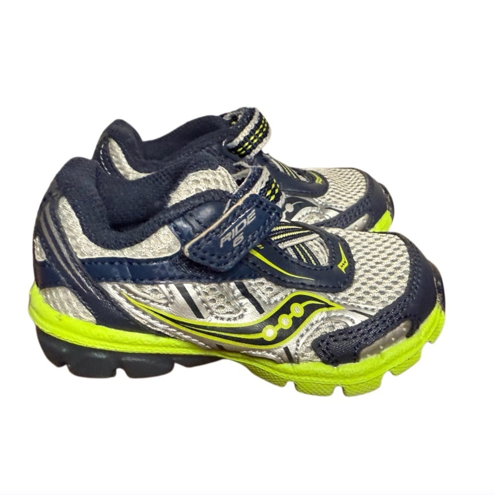Saucony Kids Ride 10 Jr Navy And Neon Yellow/Green Sneakers-Like New Size 5w — image 5 of 8